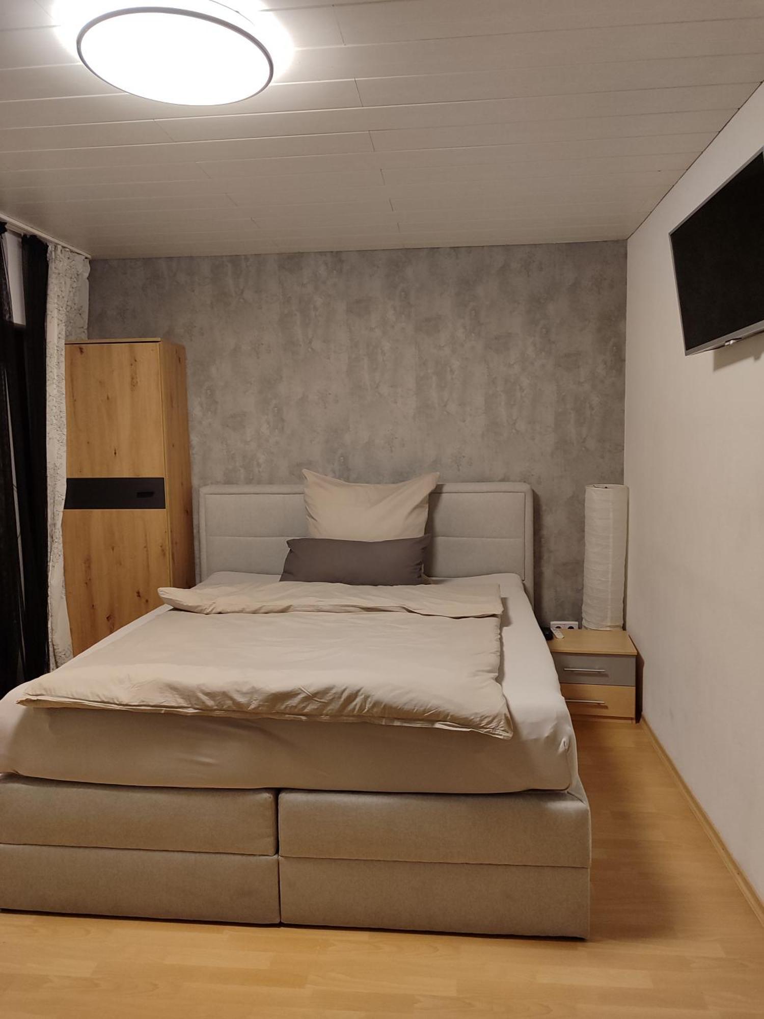 Floersheim am Main Komfortable Ferienwohnung In Floersheim-Weilbach מראה חיצוני תמונה